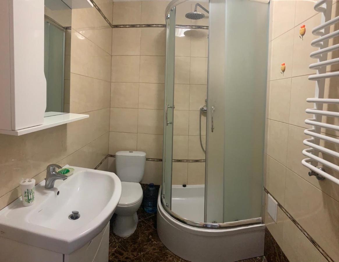 Richky Hotel ตรุสคาเวตส์ ภายนอก รูปภาพ